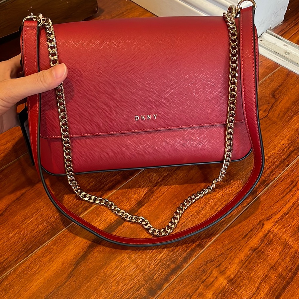 NWT DKNY red box shoulder crossbody bag gold chain